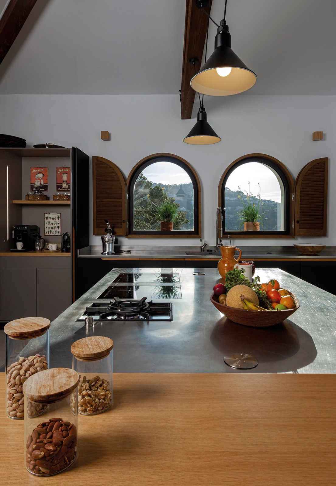 Cocina Rekker con isla de acero inoxidable Bautek, Frecan