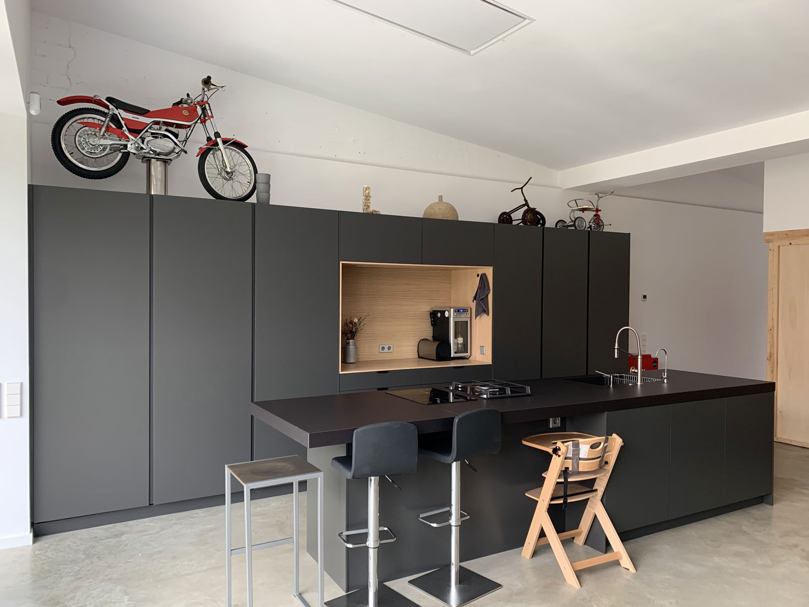 Industrial kitchen reform. Sense ceiling hood, Frecan