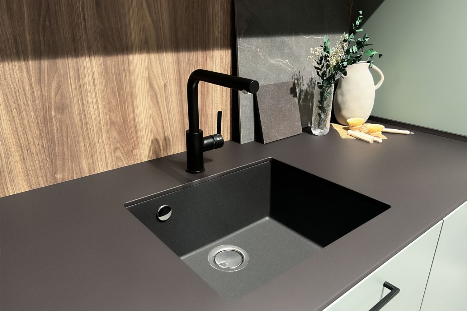 showroom Roibos - Quadra Sink